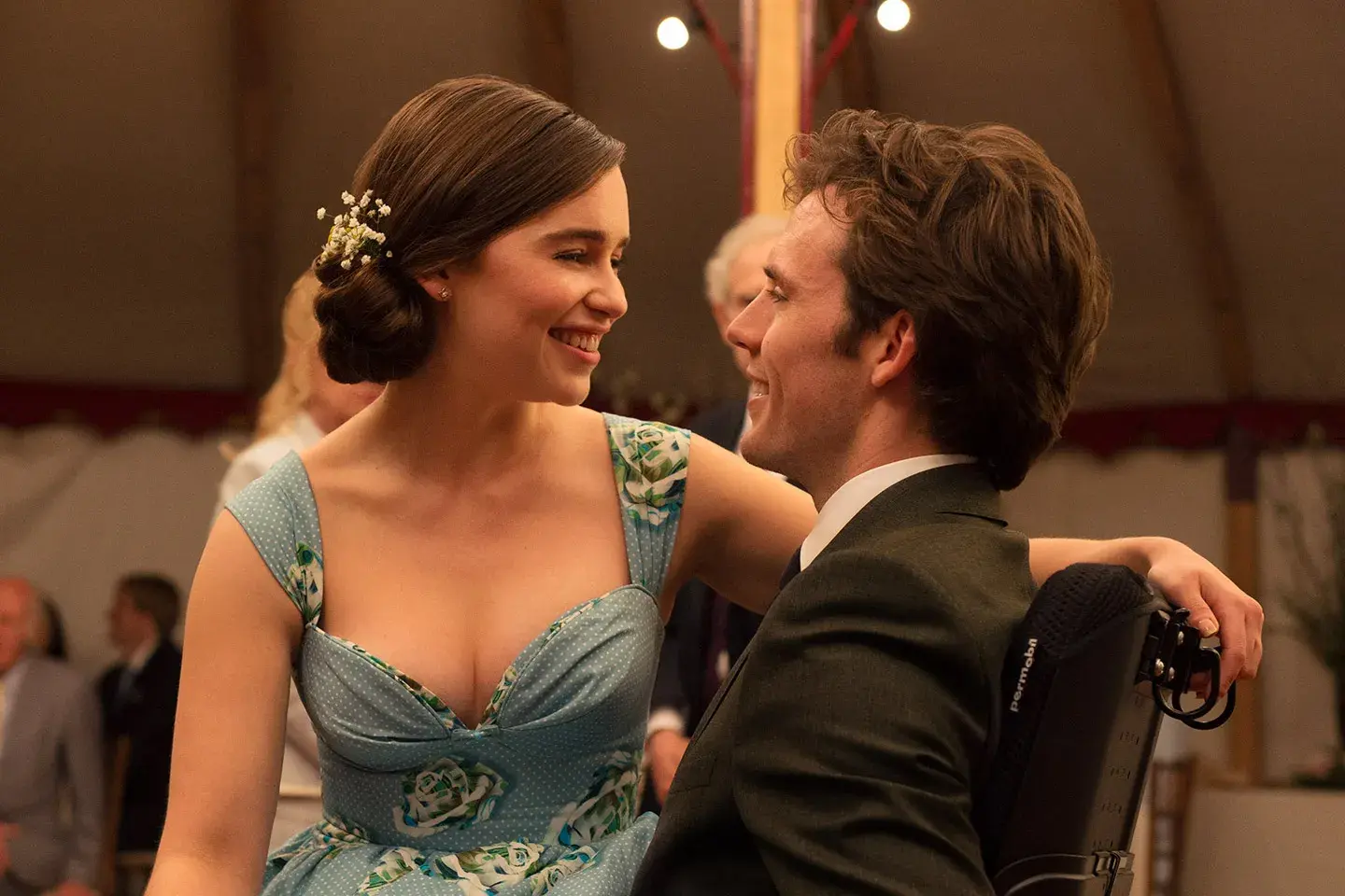 will turner and louisa clarke looking at each other in movie me before you